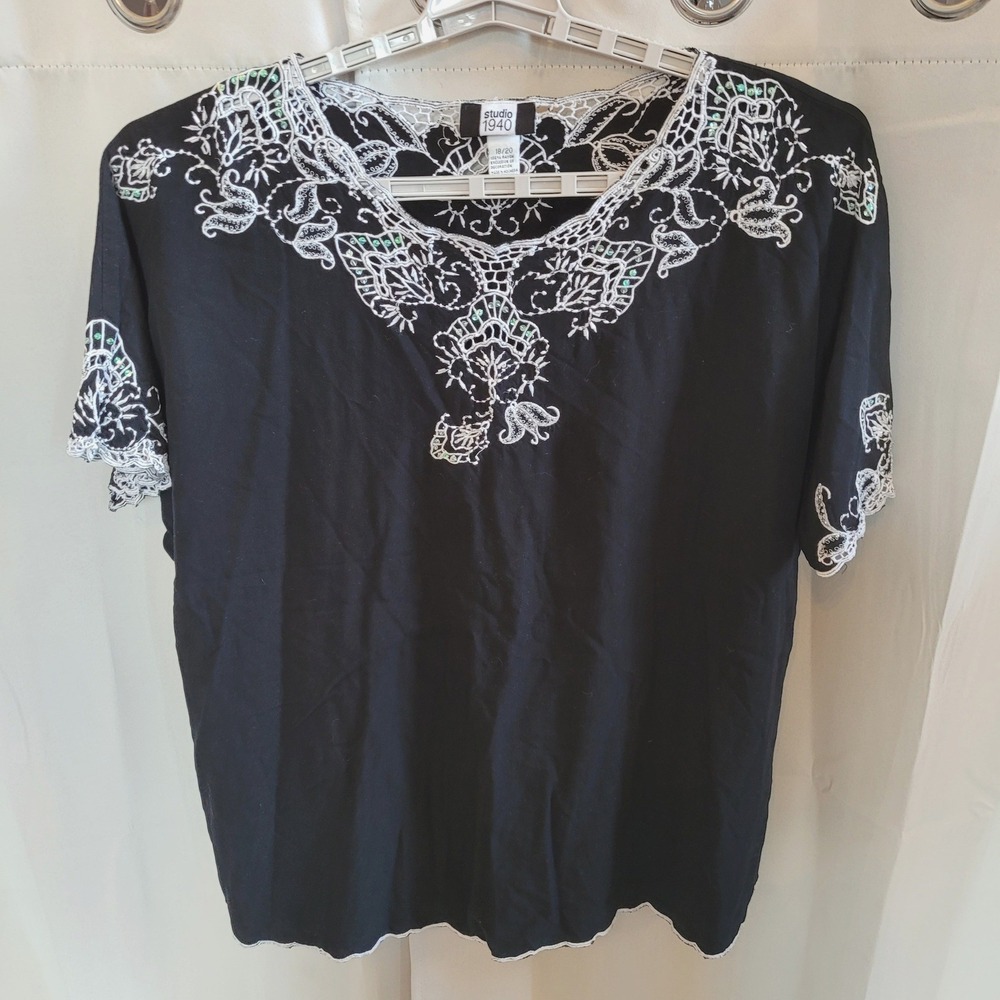 Studio 1940 Women Top 18/20 Embroidered Beaded Rayon Boho Peasant Folk Y2K 21768